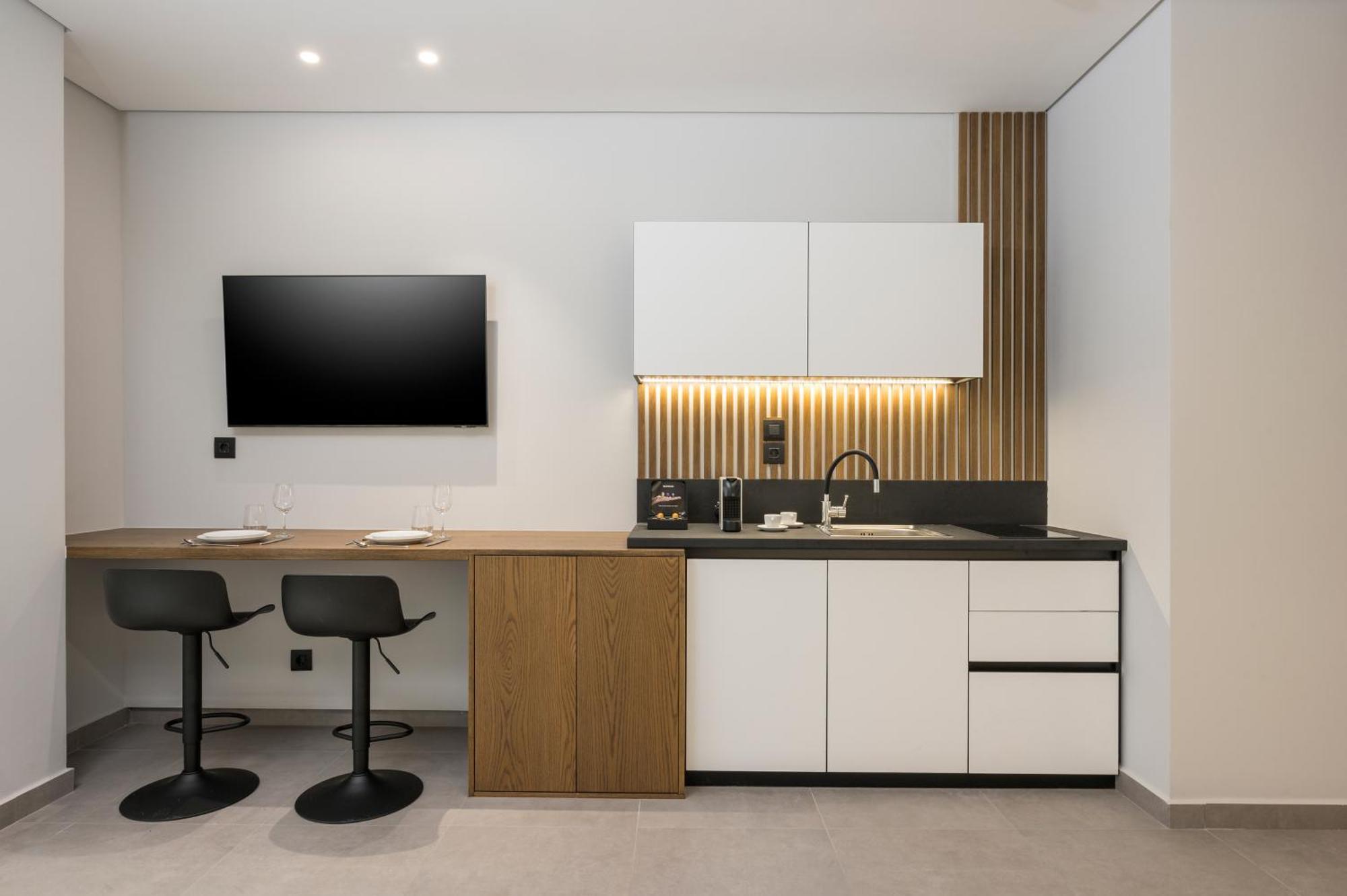 Ostrakon Suites Agia Marina  Ngoại thất bức ảnh